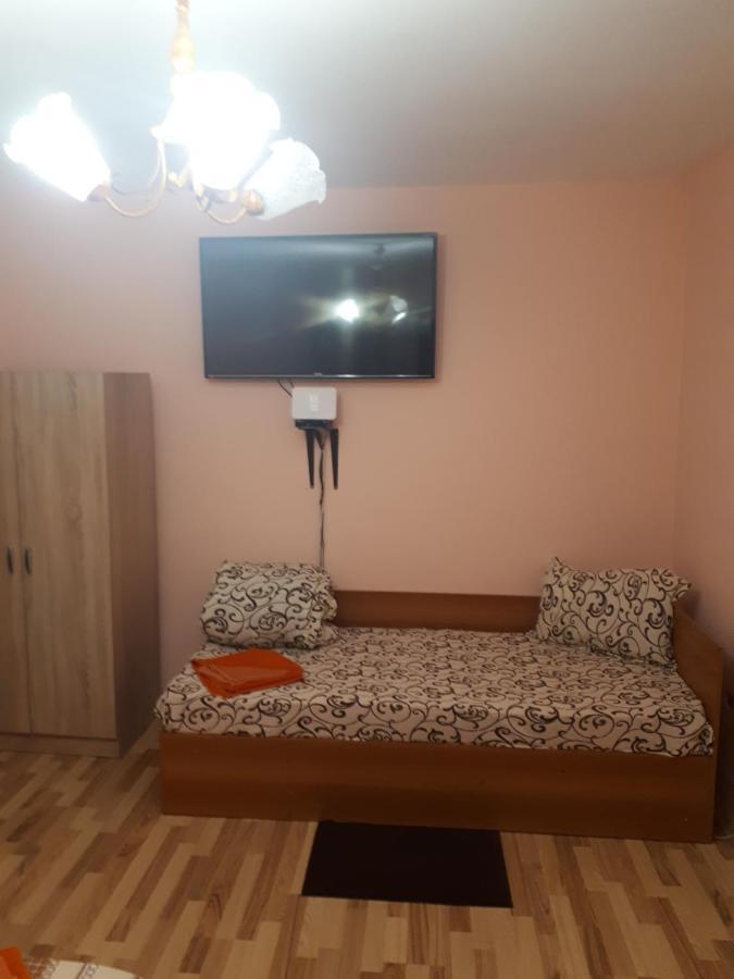 Apartament 2 Camere Semidecomandat "La Gicu" Sulina Exterior photo